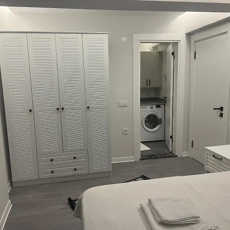 Dirlik Hotel *
